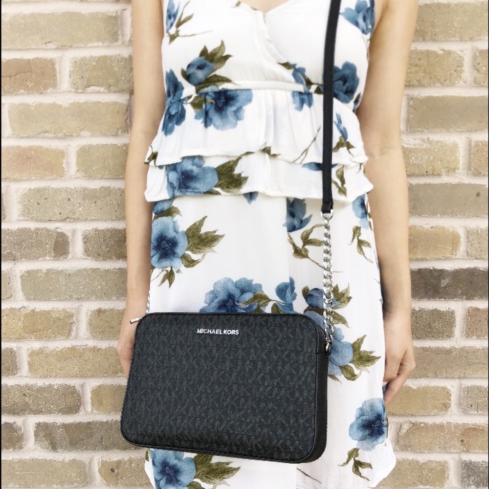 Gaby’sBags👜💕- NWT Michael Kors Crossbody Black - Picture 3 of 8